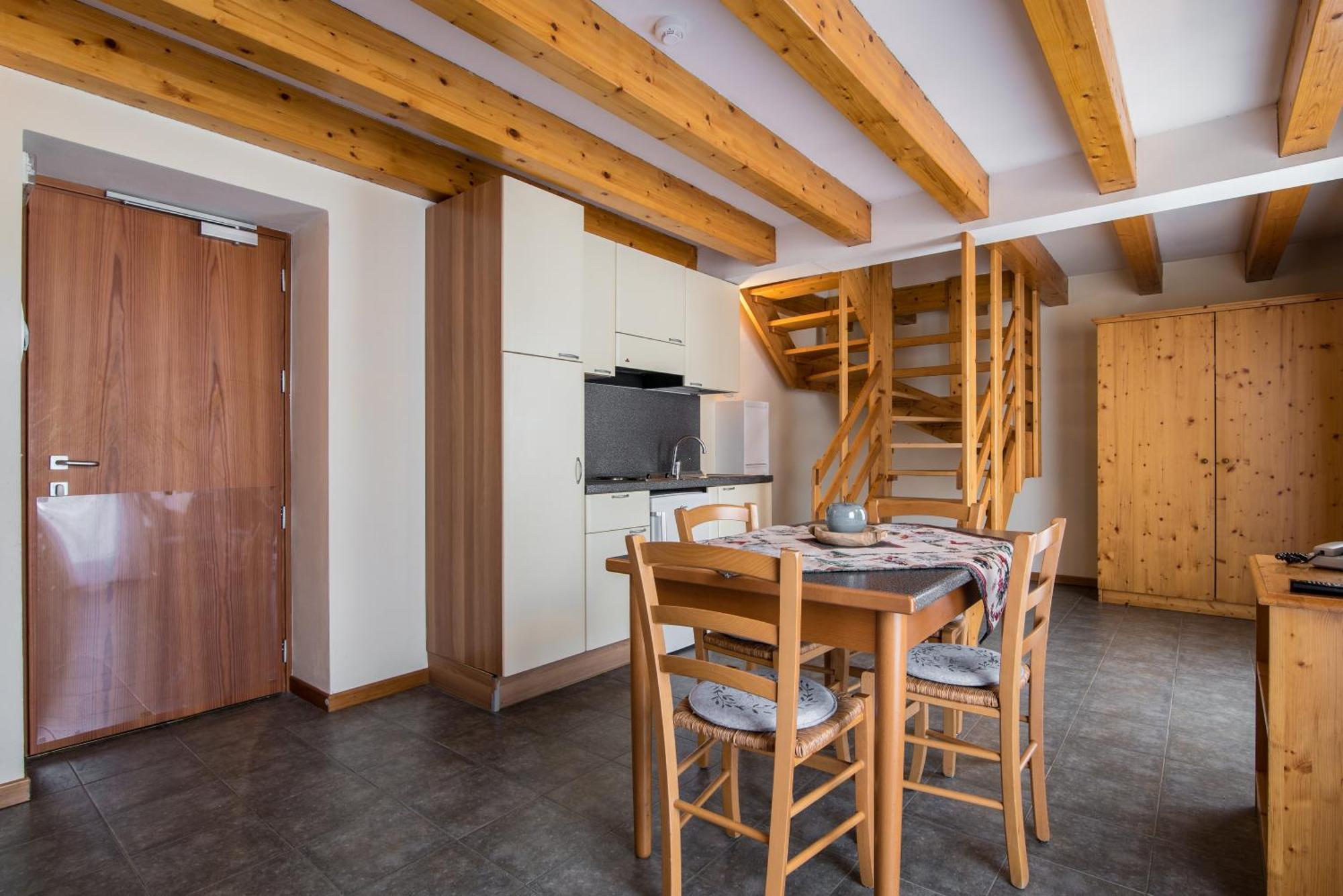 Hotel Colfosco San Martino Di Castrozza Quarto foto